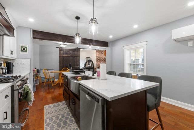 4331 CRESSON ST, Philadelphia, PA 19127