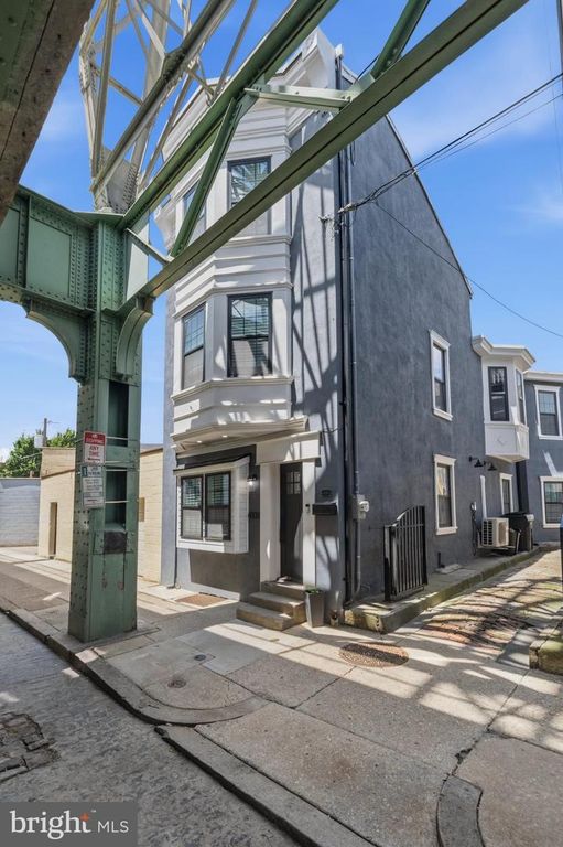4331 CRESSON ST, Philadelphia, PA 19127