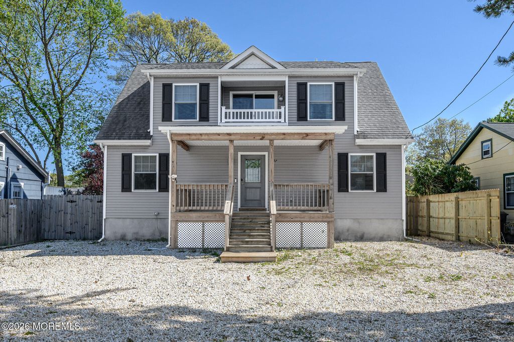 497 Pinecroft Drive, Brick, NJ 08723