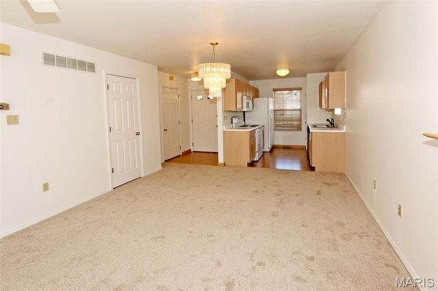 12820 High Crest Street, Black Jack, MO 63033