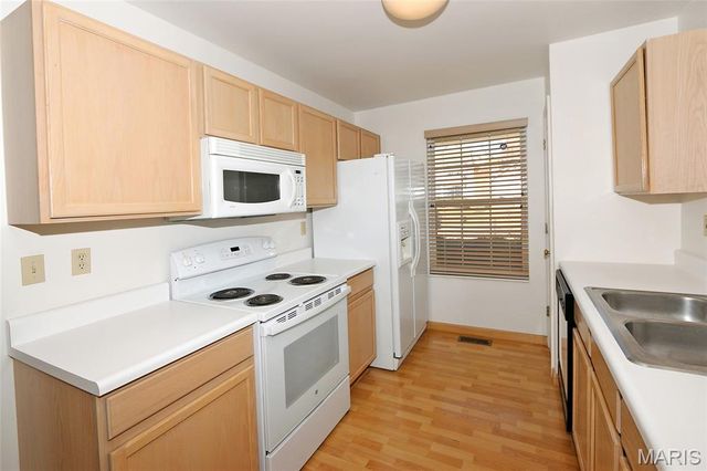 12820 High Crest Street, Black Jack, MO 63033