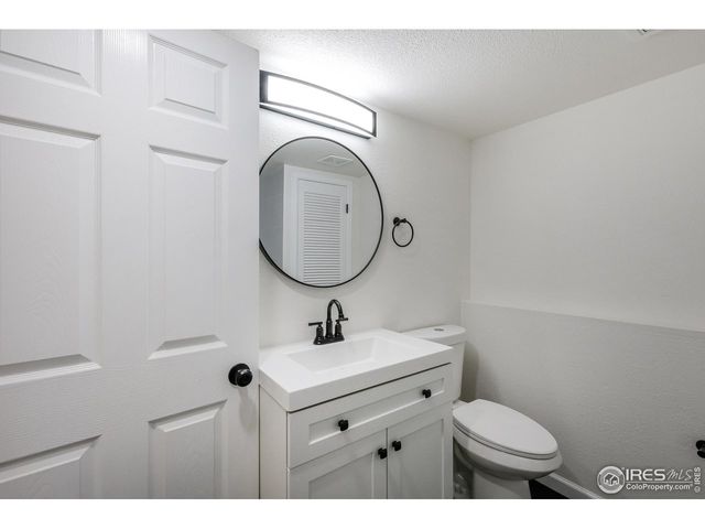 273 Lilac Cir, Louisville, CO 80027