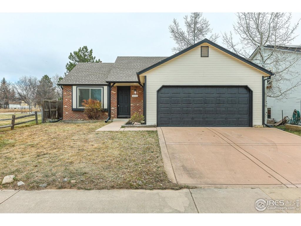 273 Lilac Cir, Louisville, CO 80027
