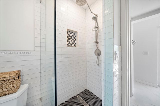 5824 Alton Road, Miami Beach, FL 33140