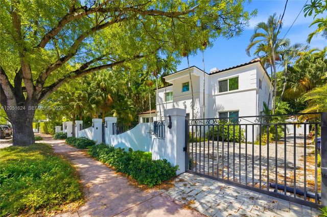 5824 Alton Road, Miami Beach, FL 33140