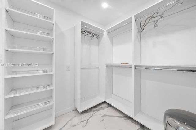 5824 Alton Road, Miami Beach, FL 33140