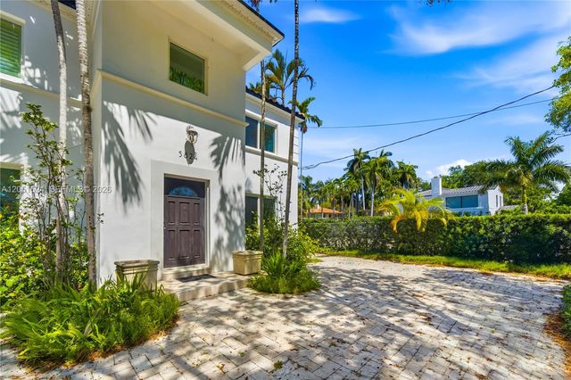 5824 Alton Road, Miami Beach, FL 33140