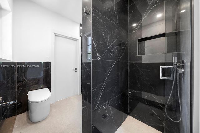 5824 Alton Road, Miami Beach, FL 33140