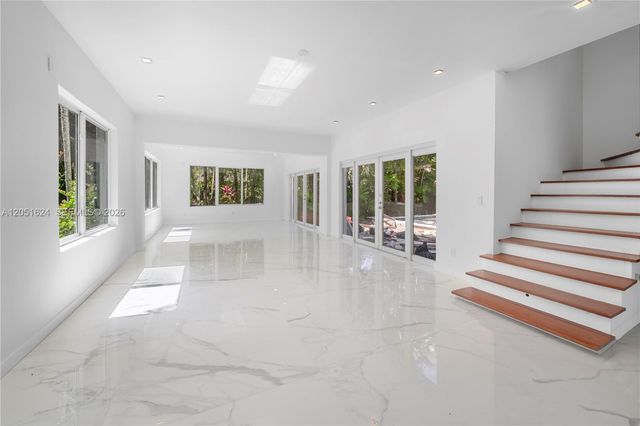 5824 Alton Road, Miami Beach, FL 33140