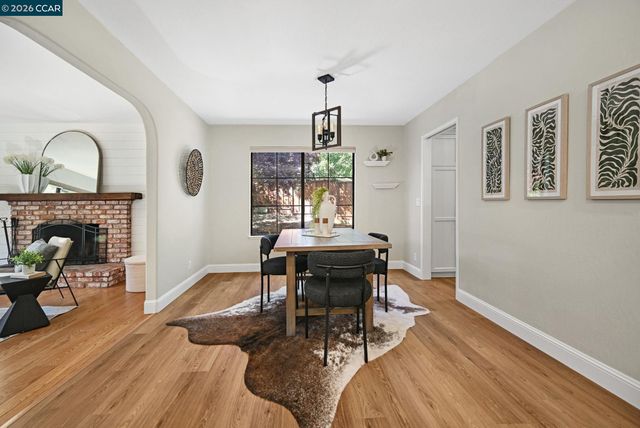 125 Baja Ln, Walnut Creek, CA 94595