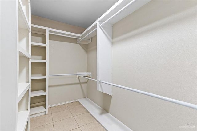 100 Xanthisma Avenue 125, Mcallen, TX 78504
