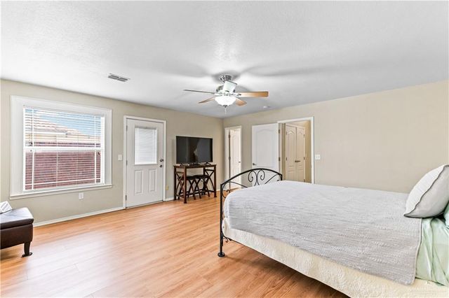 100 Xanthisma Avenue 125, Mcallen, TX 78504