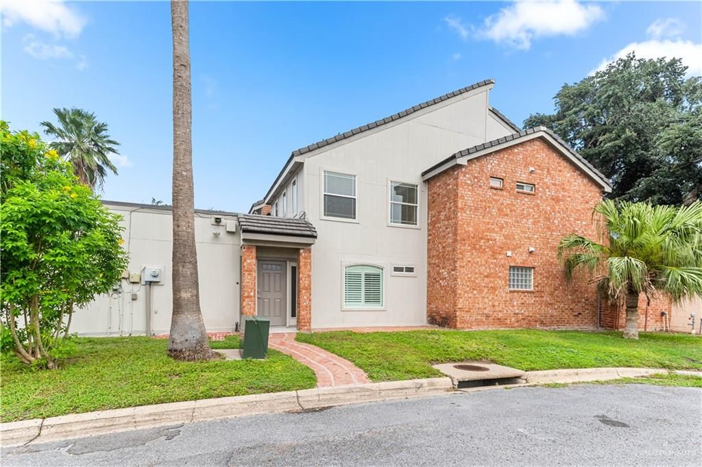 100 Xanthisma Avenue 125, Mcallen, TX 78504