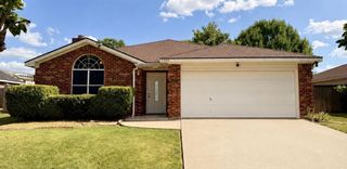 2604 Crix Lane, Fort Worth, TX 76140