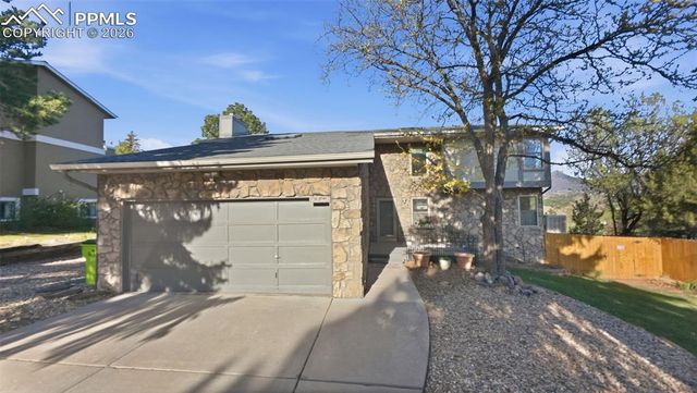 6364 Galway Drive, Colorado Springs, CO 80918