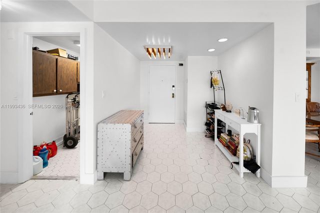 3800 Hillcrest Dr 1007, Hollywood, FL 33021