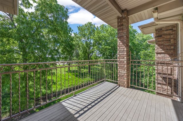 471 N 1st Avenue, Iowa City, IA 52245