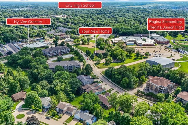 471 N 1st Avenue, Iowa City, IA 52245