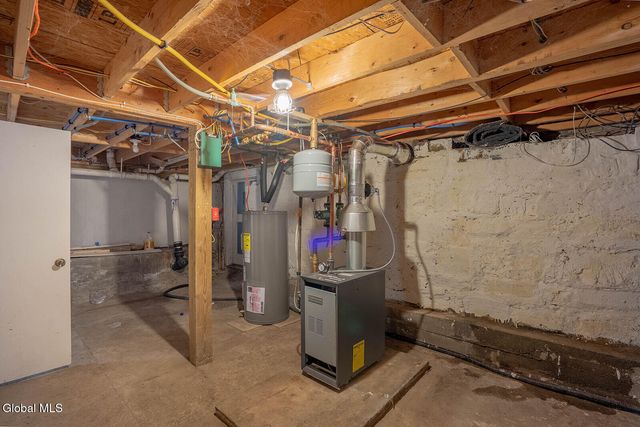 5545 County Route 30, Hartford, NY 12832