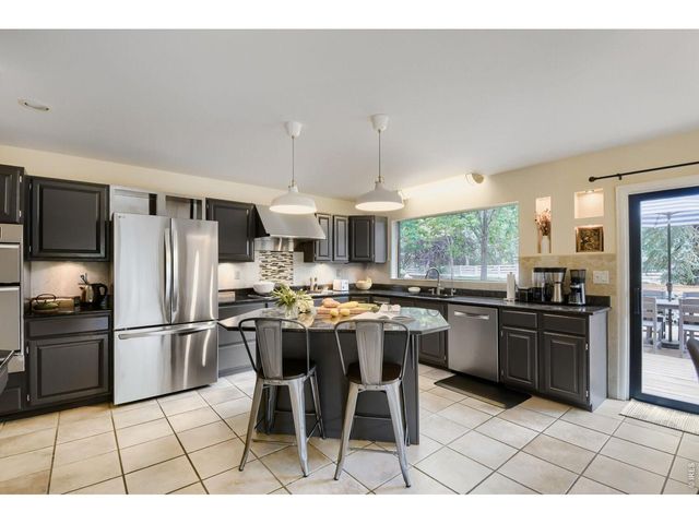 7962 Anchor Dr, Longmont, CO 80504
