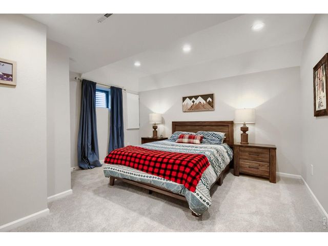 7962 Anchor Dr, Longmont, CO 80504