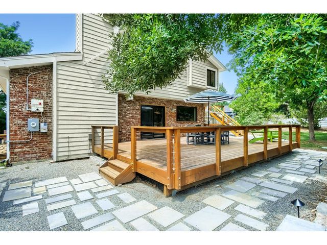 7962 Anchor Dr, Longmont, CO 80504
