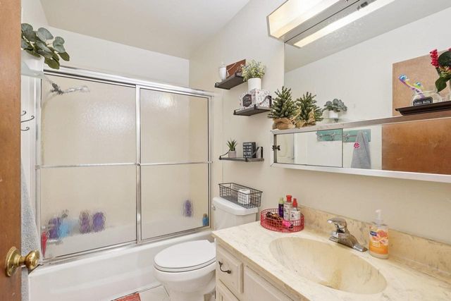 101-103 W Garfield Street, Mount Horeb, WI 53572