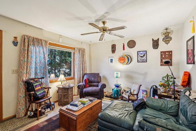 101-103 W Garfield Street, Mount Horeb, WI 53572