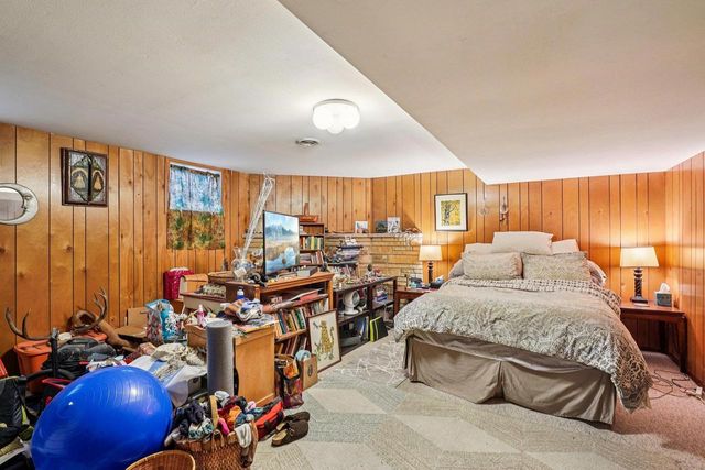 101-103 W Garfield Street, Mount Horeb, WI 53572