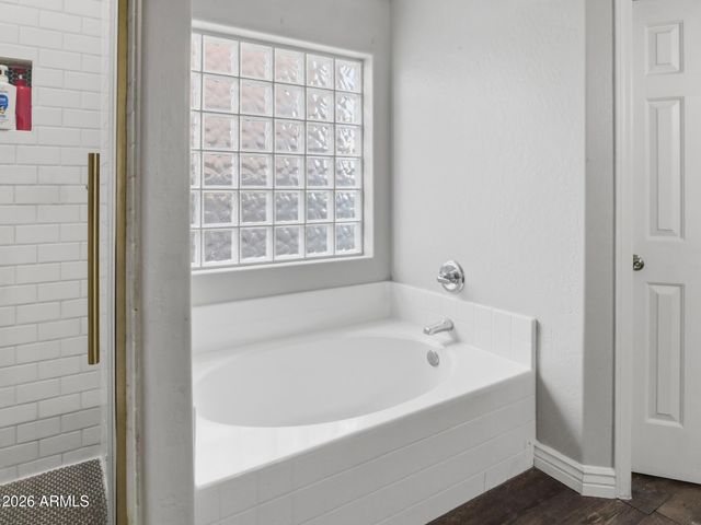 3206 S 81st Avenue, Phoenix, AZ 85043