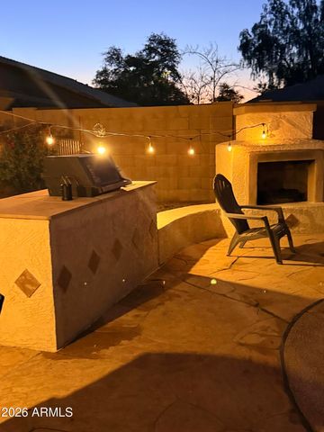 3206 S 81st Avenue, Phoenix, AZ 85043