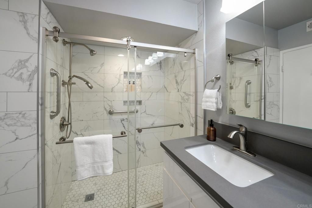 Image 16 of property listing at 4613 Collwood Lane, San Diego, CA 92115