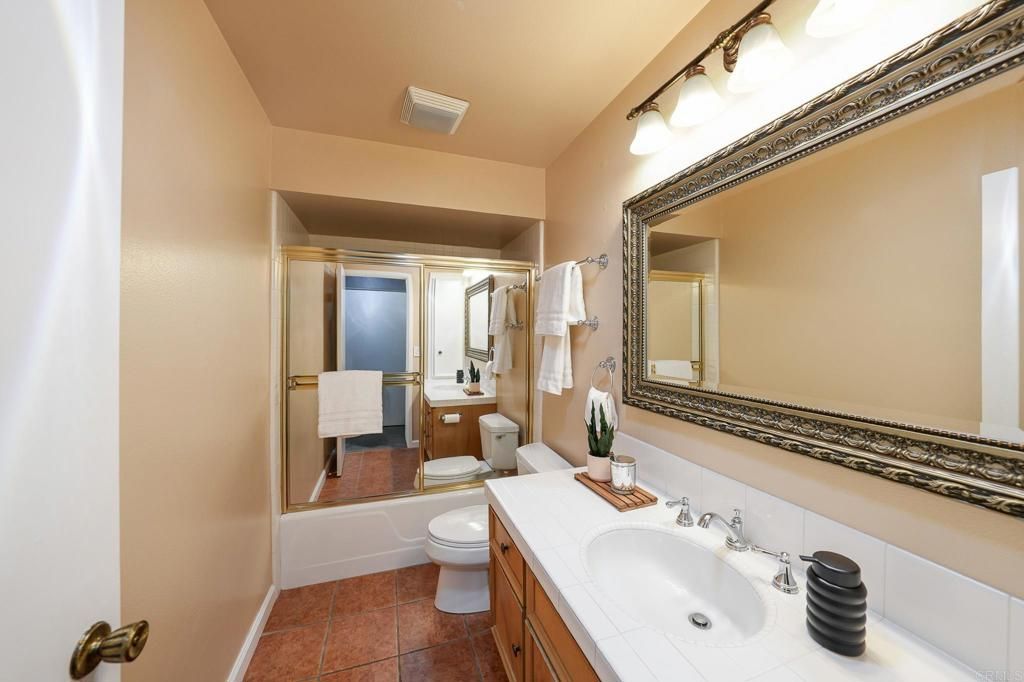 Image 19 of property listing at 4613 Collwood Lane, San Diego, CA 92115