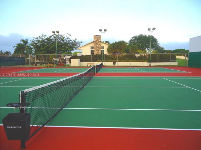 7920 Camino Real M-204, Miami, FL 33143