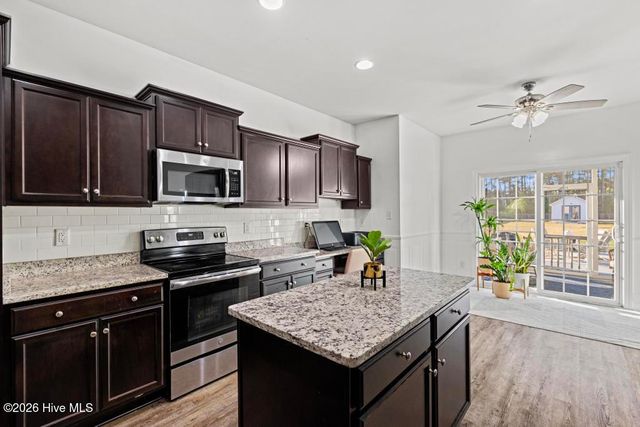 616 High Tide Drive, Sneads Ferry, NC 28460