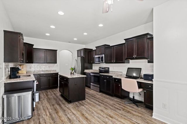 616 High Tide Drive, Sneads Ferry, NC 28460