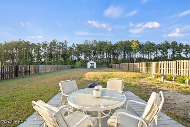 616 High Tide Drive, Sneads Ferry, NC 28460