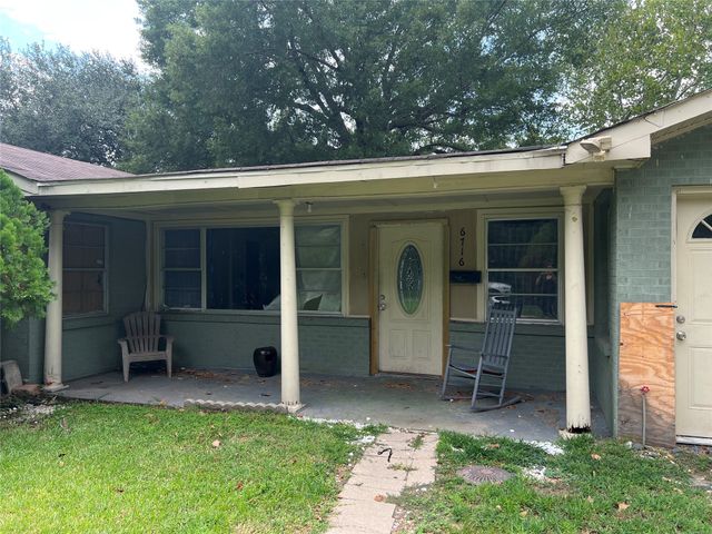 6716 Burke Street, Shreveport, LA 71108