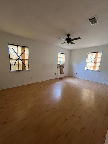 6716 Burke Street, Shreveport, LA 71108