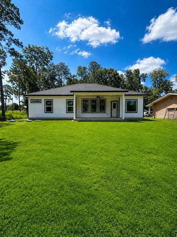 15506 Arrowhead Loop W, Willis, TX 77378