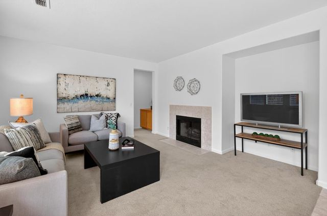 8169 Grisham Way, Elk Grove, CA 95758