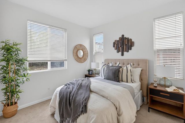 8169 Grisham Way, Elk Grove, CA 95758