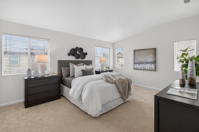 8169 Grisham Way, Elk Grove, CA 95758