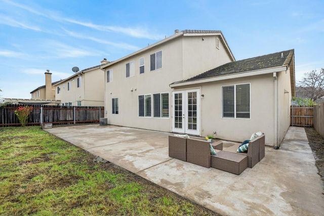 8169 Grisham Way, Elk Grove, CA 95758