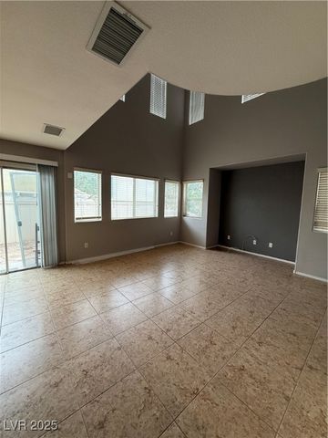 8236 Wildwood Glen Drive, Las Vegas, NV 89131