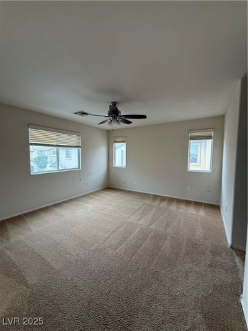 8236 Wildwood Glen Drive, Las Vegas, NV 89131