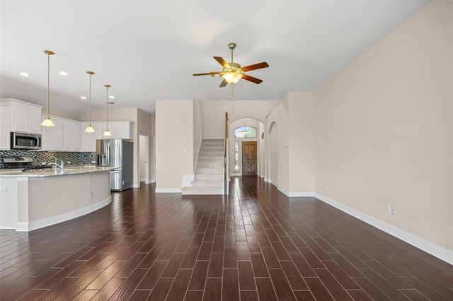 17900 Crimson Apple WAY, Pflugerville, TX 78660