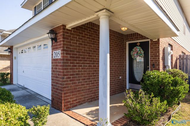 205 Shadow Trail, Huntsville, AL 35824