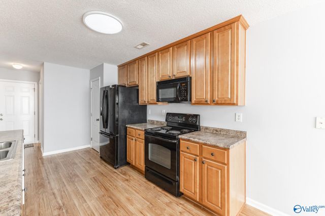 205 Shadow Trail, Huntsville, AL 35824