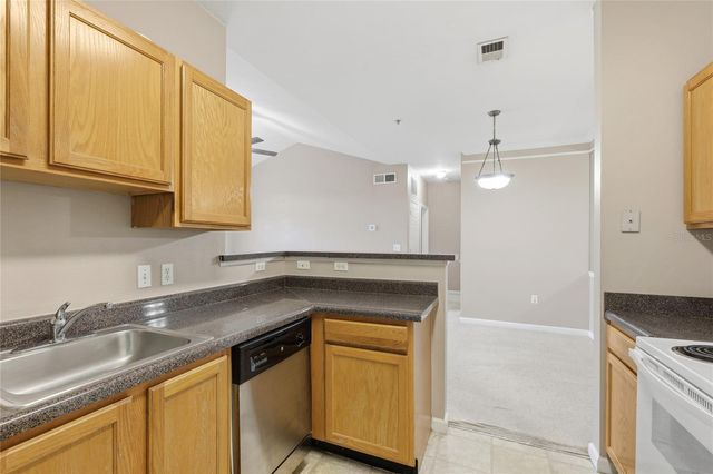 4802 51ST STREET W 1105, Bradenton, FL 34210